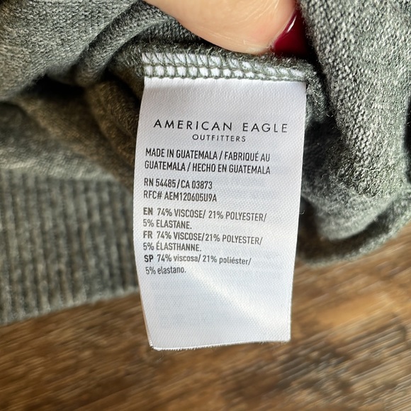 American Eagle top - Picture 5 of 15